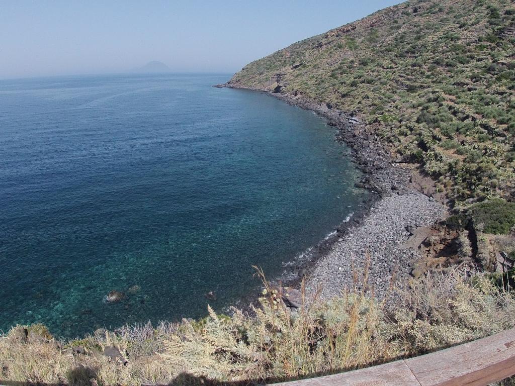 Albergo Seaside Лени Экстерьер фото