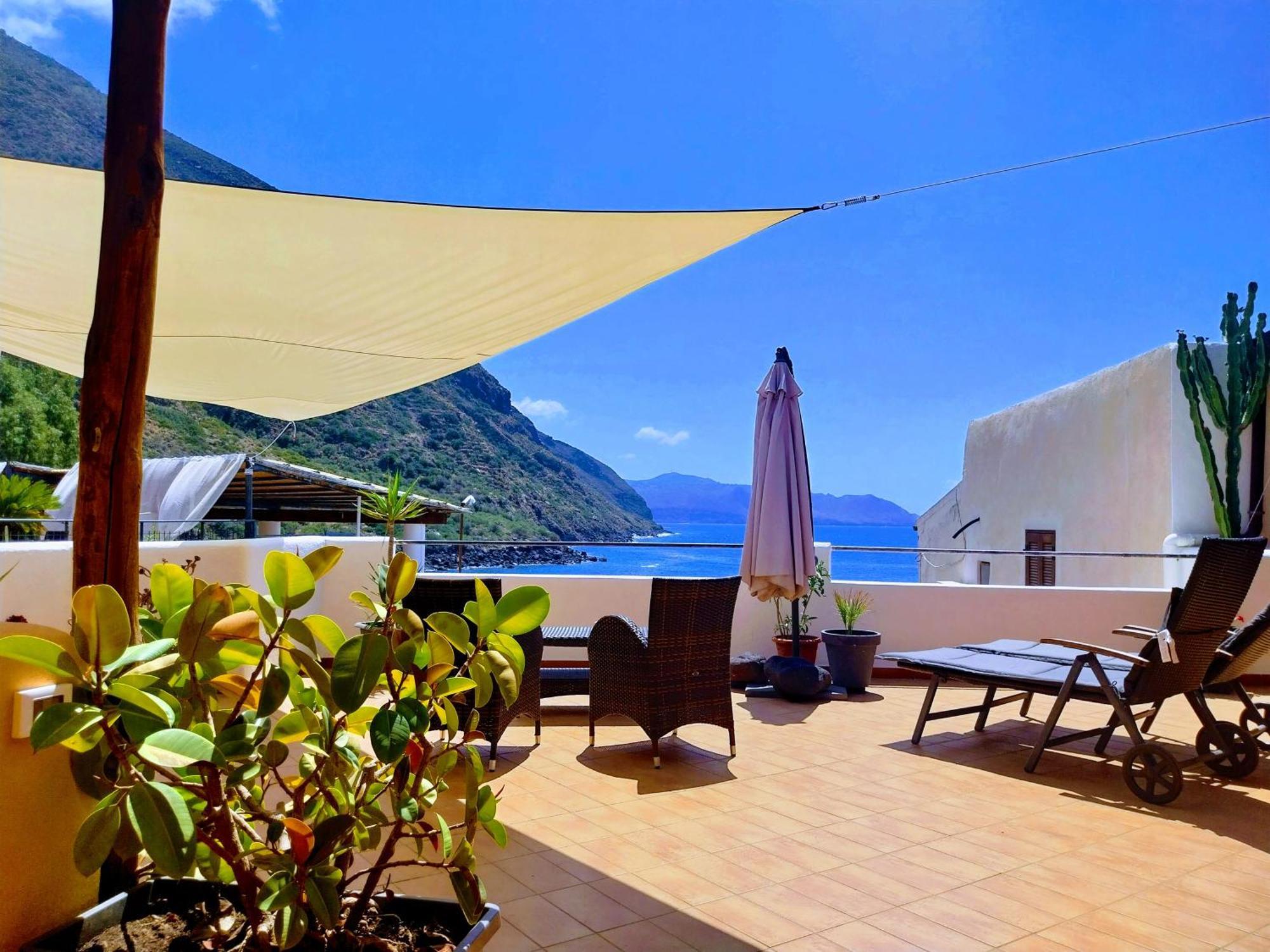 Albergo Seaside Лени Экстерьер фото