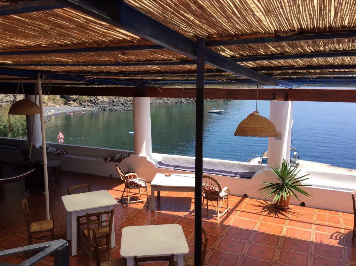 Albergo Seaside Лени Экстерьер фото